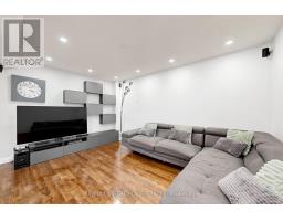 7 Oceanpearl Crescent, Whitby, ON L1N0C5 Photo 7