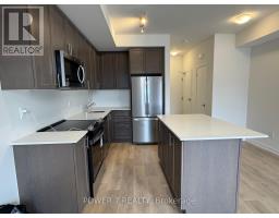 22 - 14 Lytham Green Circle, Newmarket, ON L3Y0H4 Photo 6