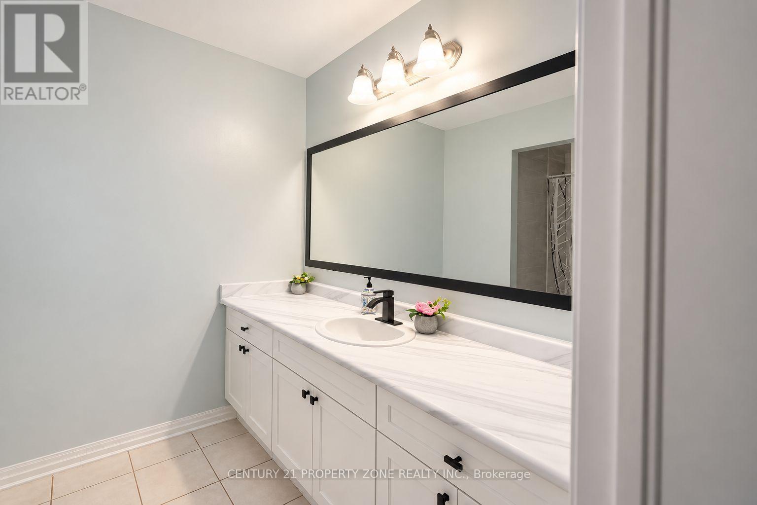 381 NAKERVILLE CRESCENT - Image 35