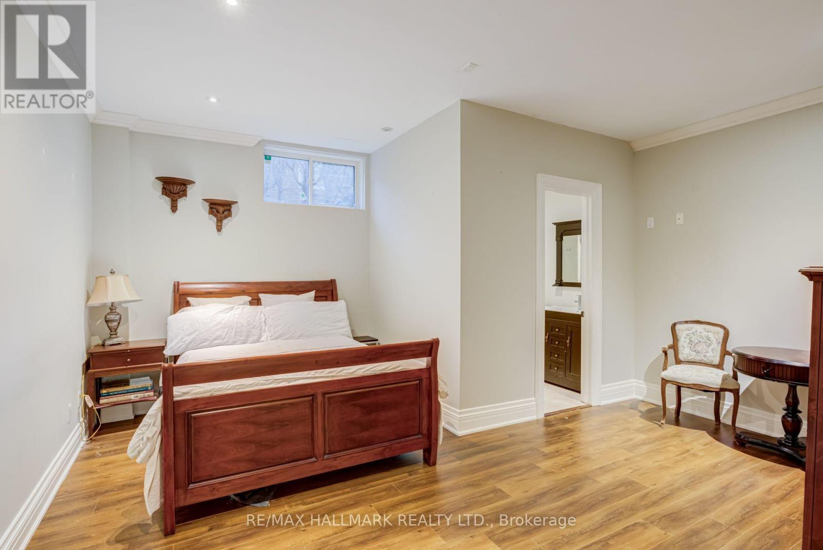 111 Woodhaven Park Drive, Oakville, ON photo 36