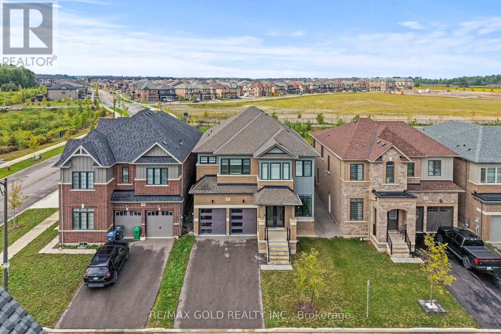 4 MADAWASKA ROAD - 3