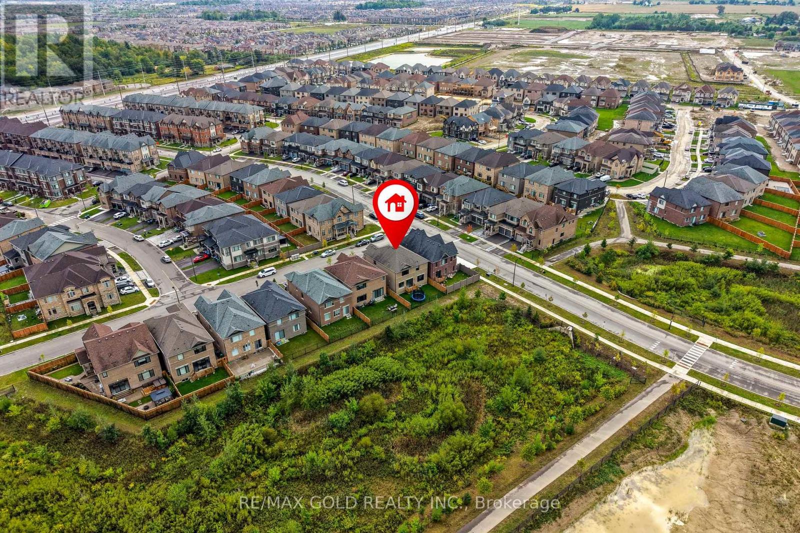 4 MADAWASKA ROAD - Image 47