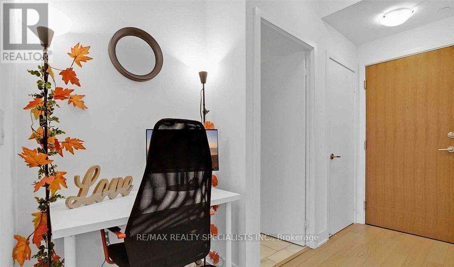 3714 - 30 SHORE BREEZE DRIVE, Toronto (Mimico) — photo 4