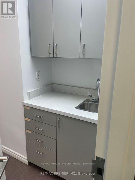 105 - 165 DUNDAS STREET W, Mississauga (Cooksville) — photo 8