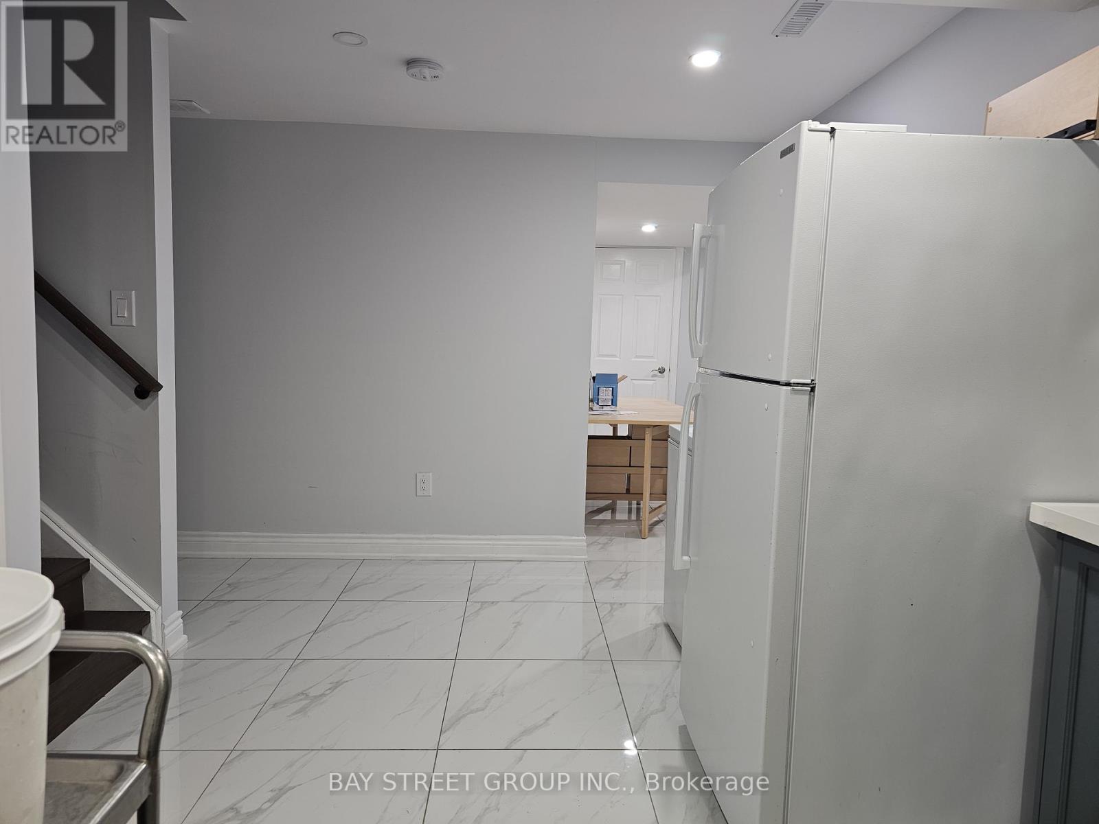 BASEMENT #1 - 3177 COLONIAL DRIVE, Mississauga (Erin Mills) — photo 5