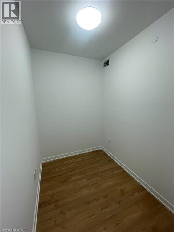 30 FRANCIS Street S Unit# 1005, Kitchener — photo 6