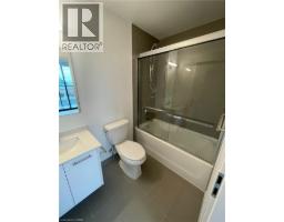 30 Francis Street S Unit# 1005, Kitchener, ON N2G2A1 Photo 8