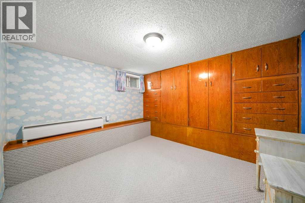 251 12 Street SE - 22