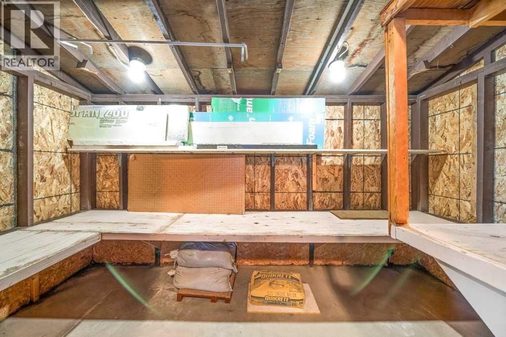 251 12 Street SE - Image 29