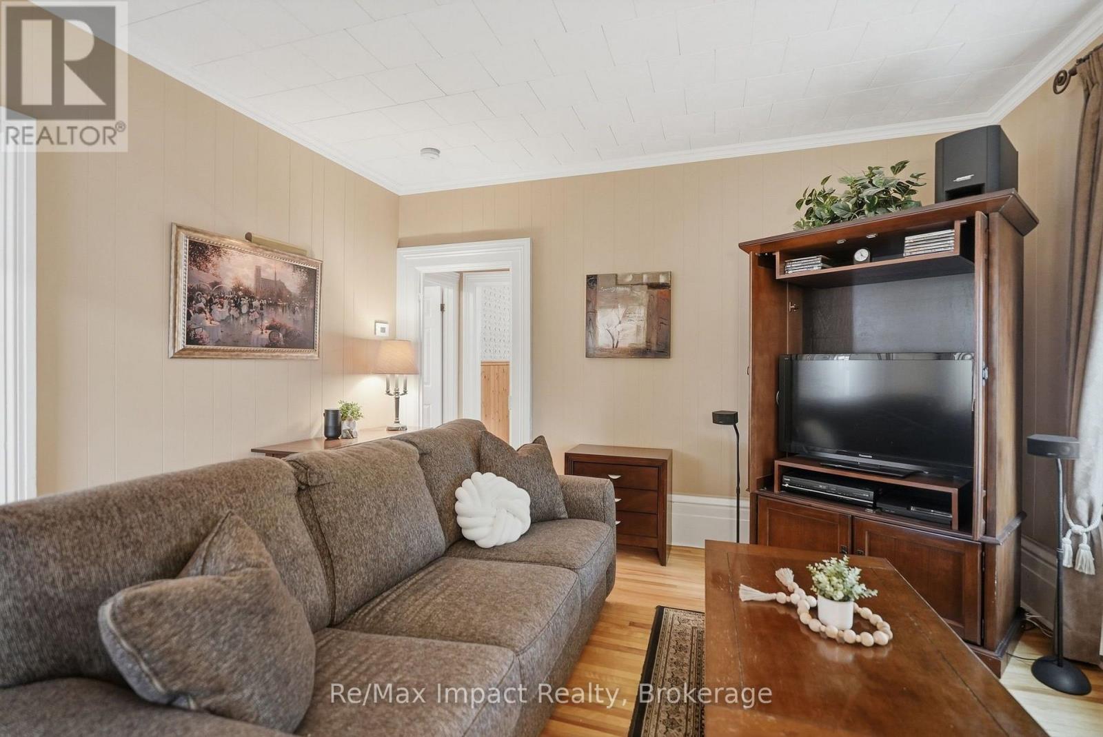 43 PARK ROAD S - Image 29