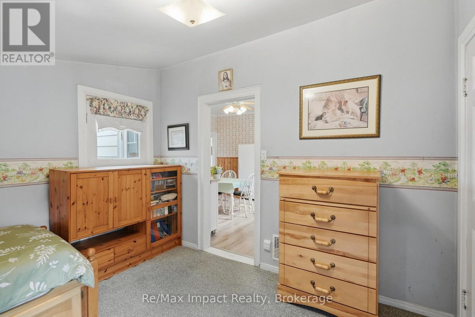 43 PARK ROAD S - Image 36