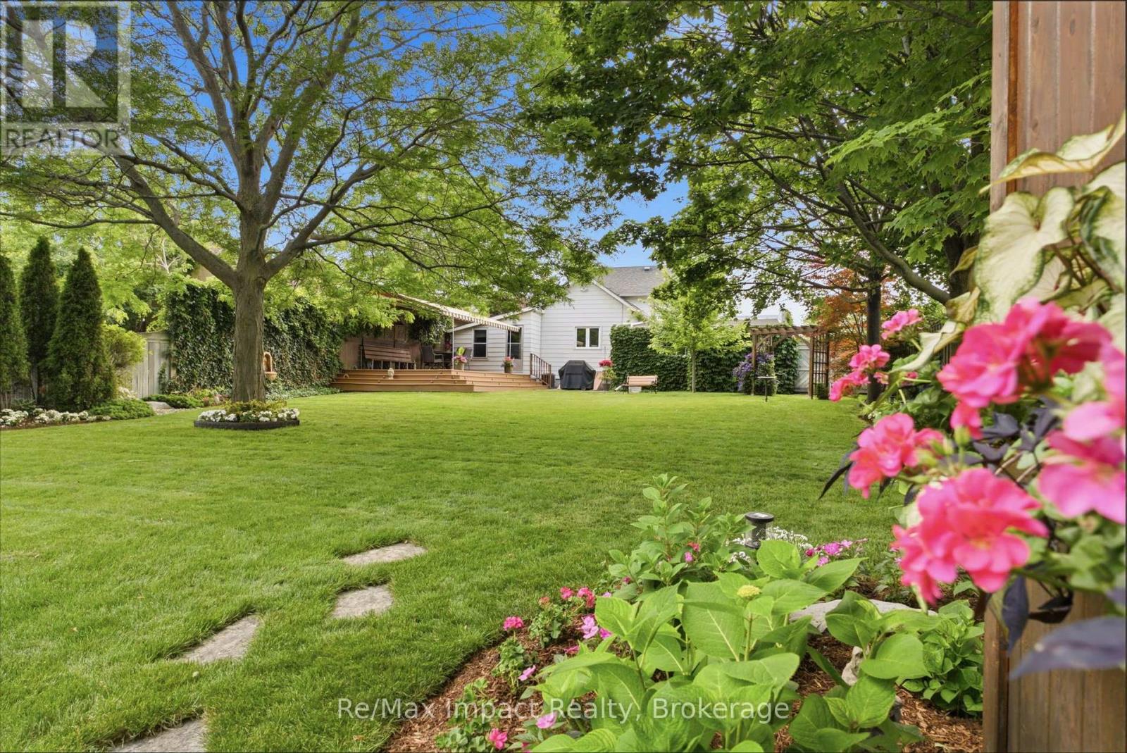 43 PARK ROAD S, Oshawa (O'Neill) — photo 4