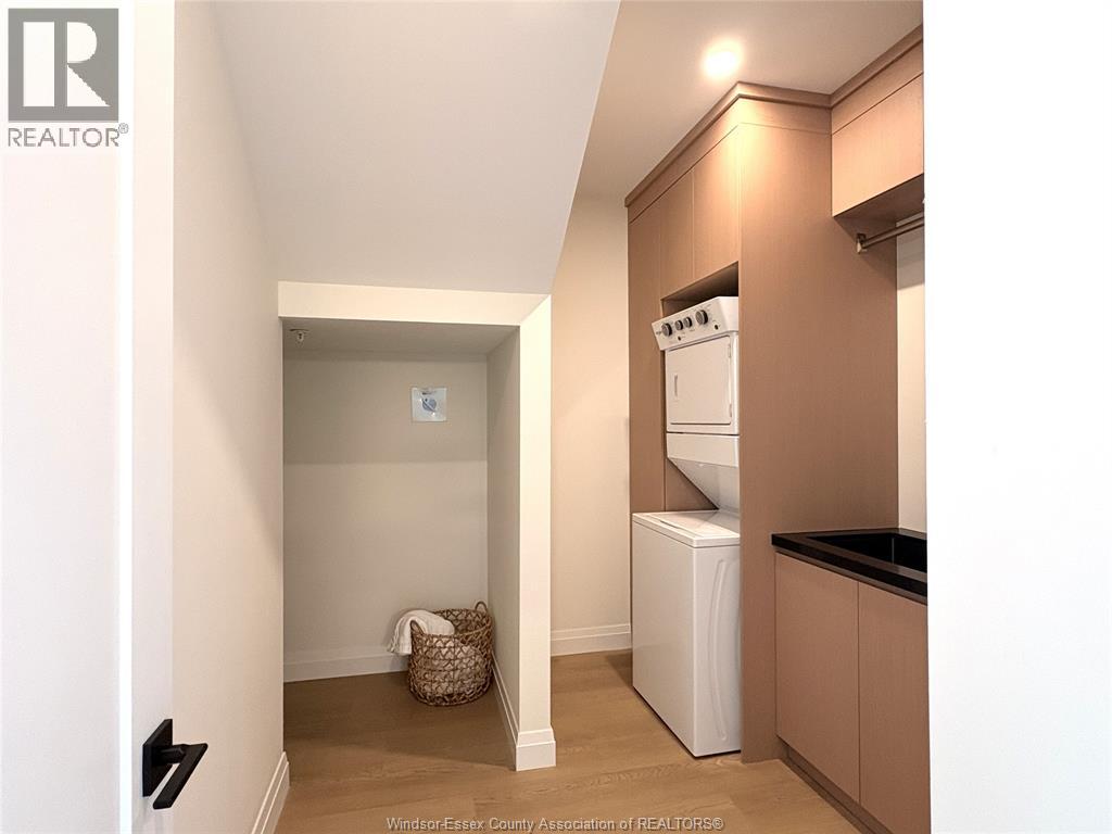 #287 4300 LAURIER PARKWAY - 23