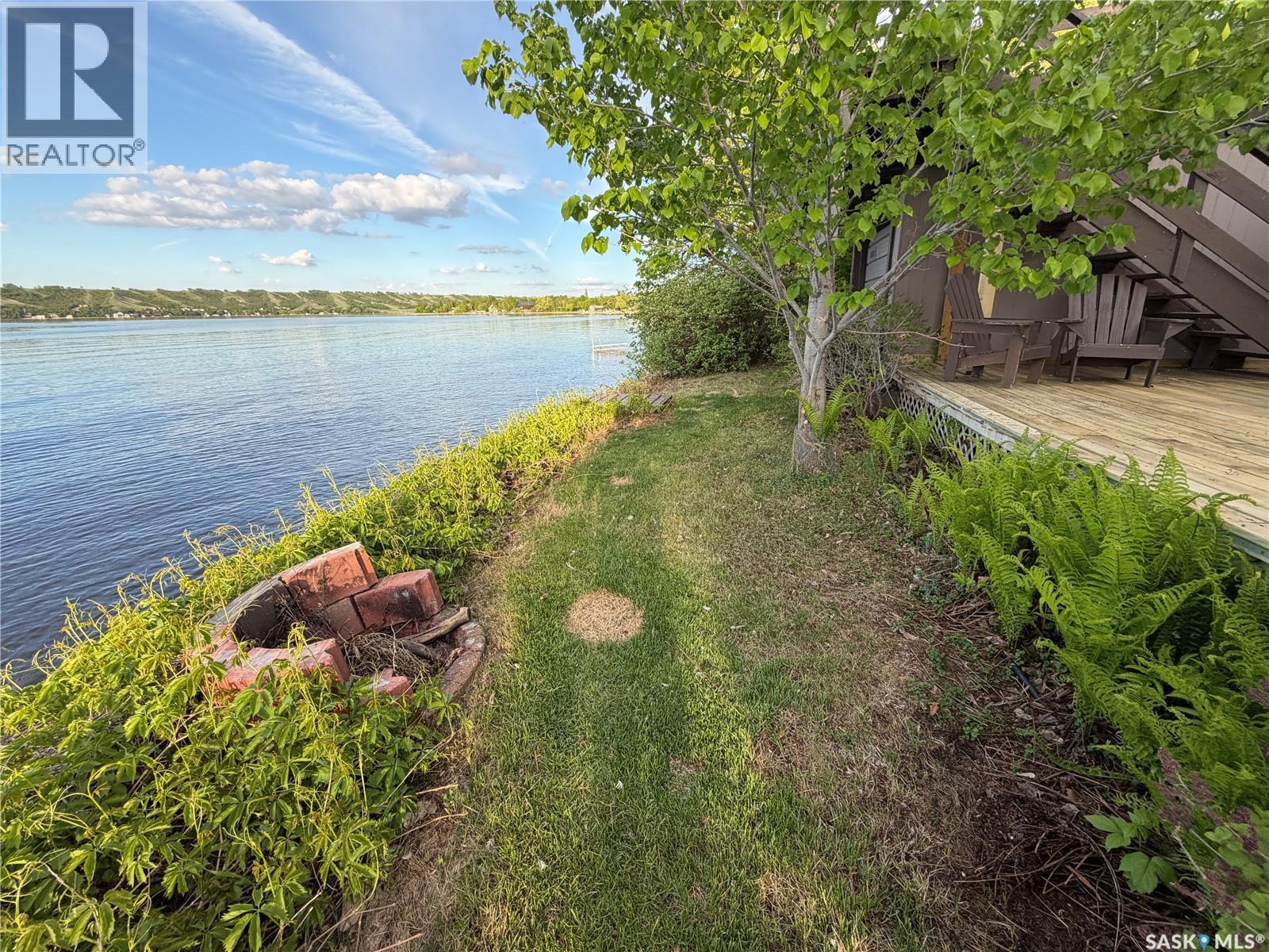 215 Osment AVENUE, Katepwa Beach — photo 26