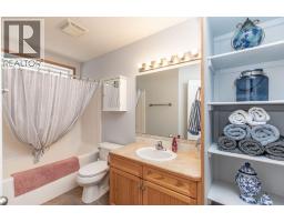46 Lagrange Crescent, Red Deer, AB T4R3K4 Photo 21