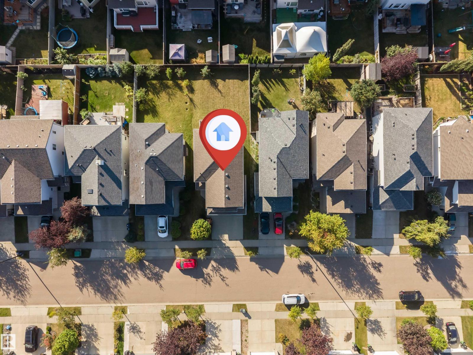 136 55 ST SW - 10