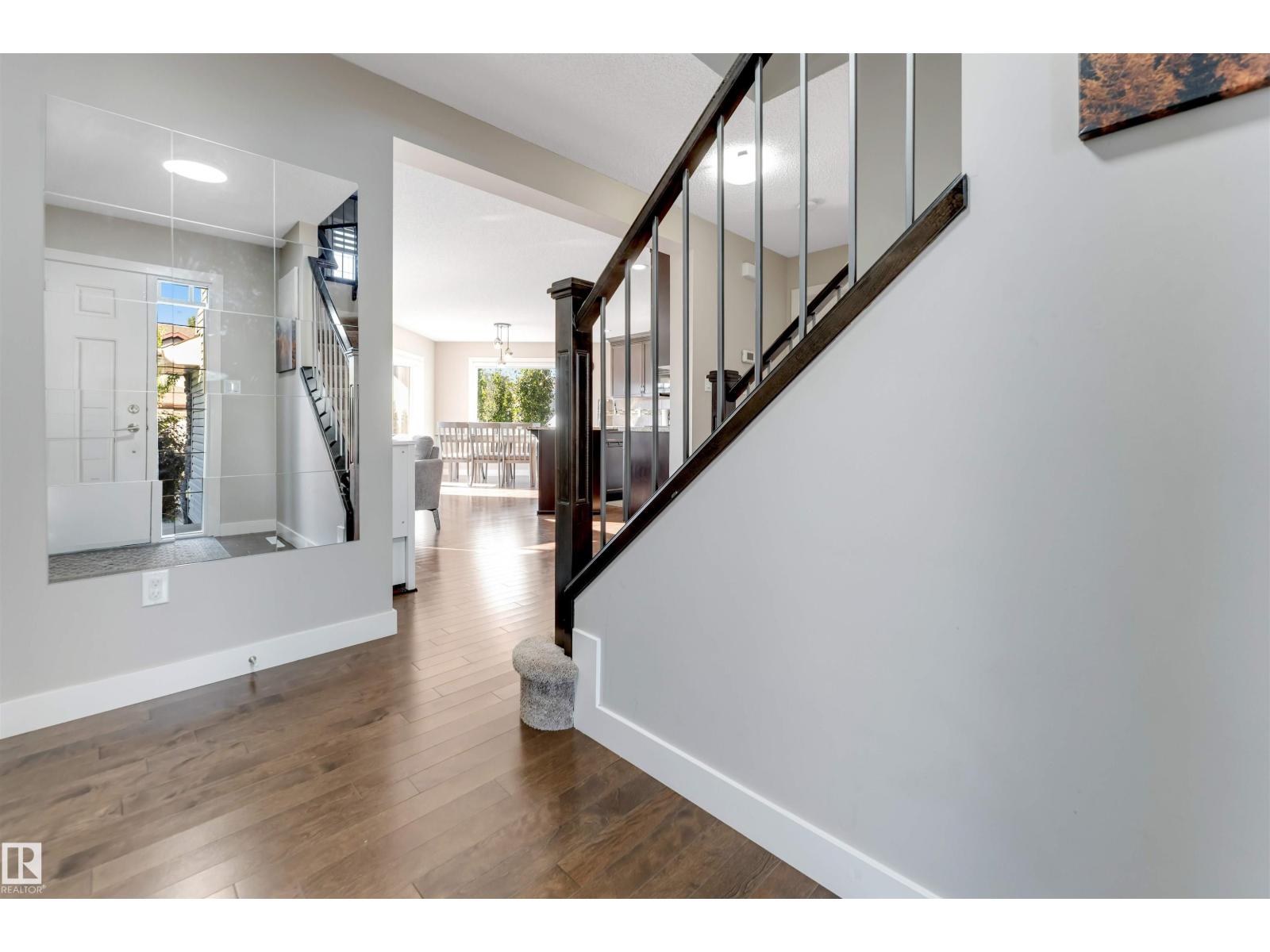136 55 ST SW - 12