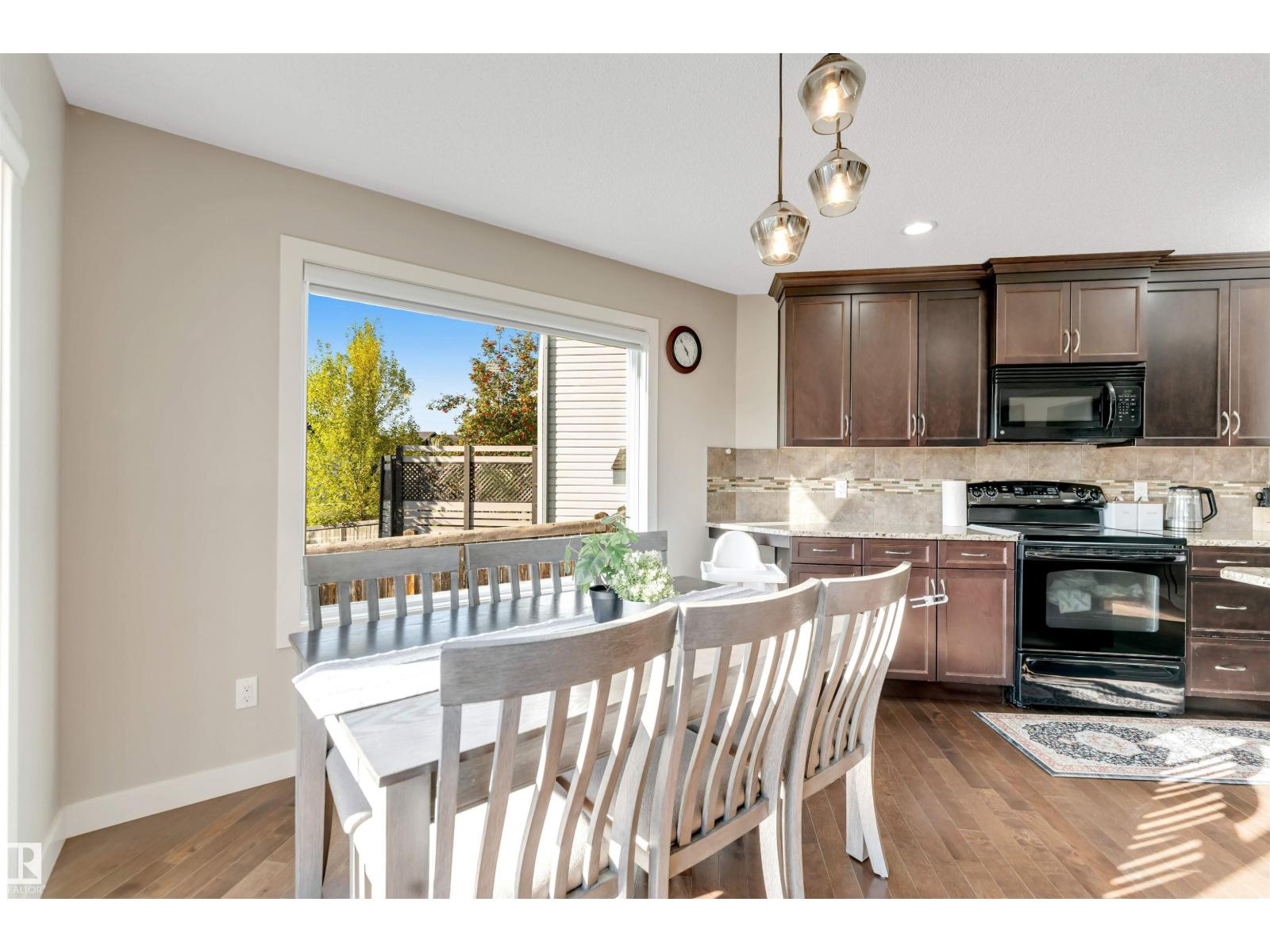 136 55 ST SW - Image 20
