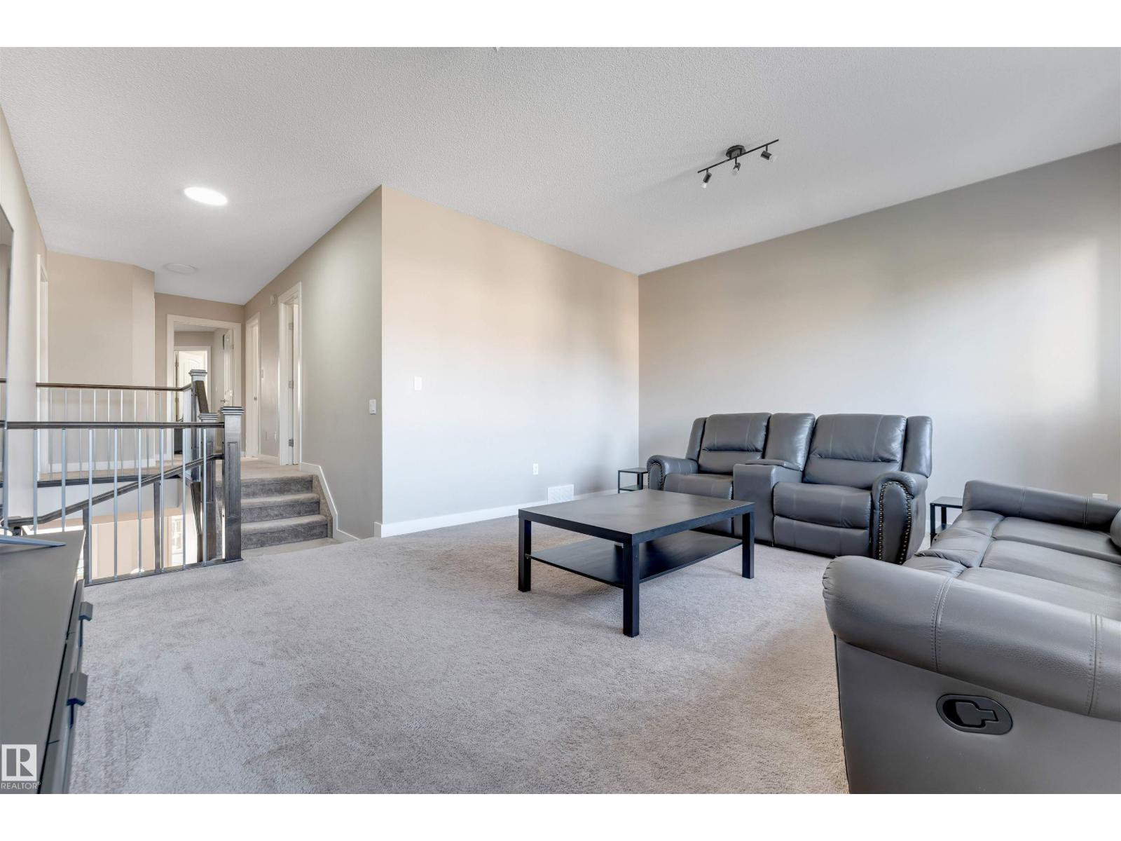 136 55 ST SW - Image 24