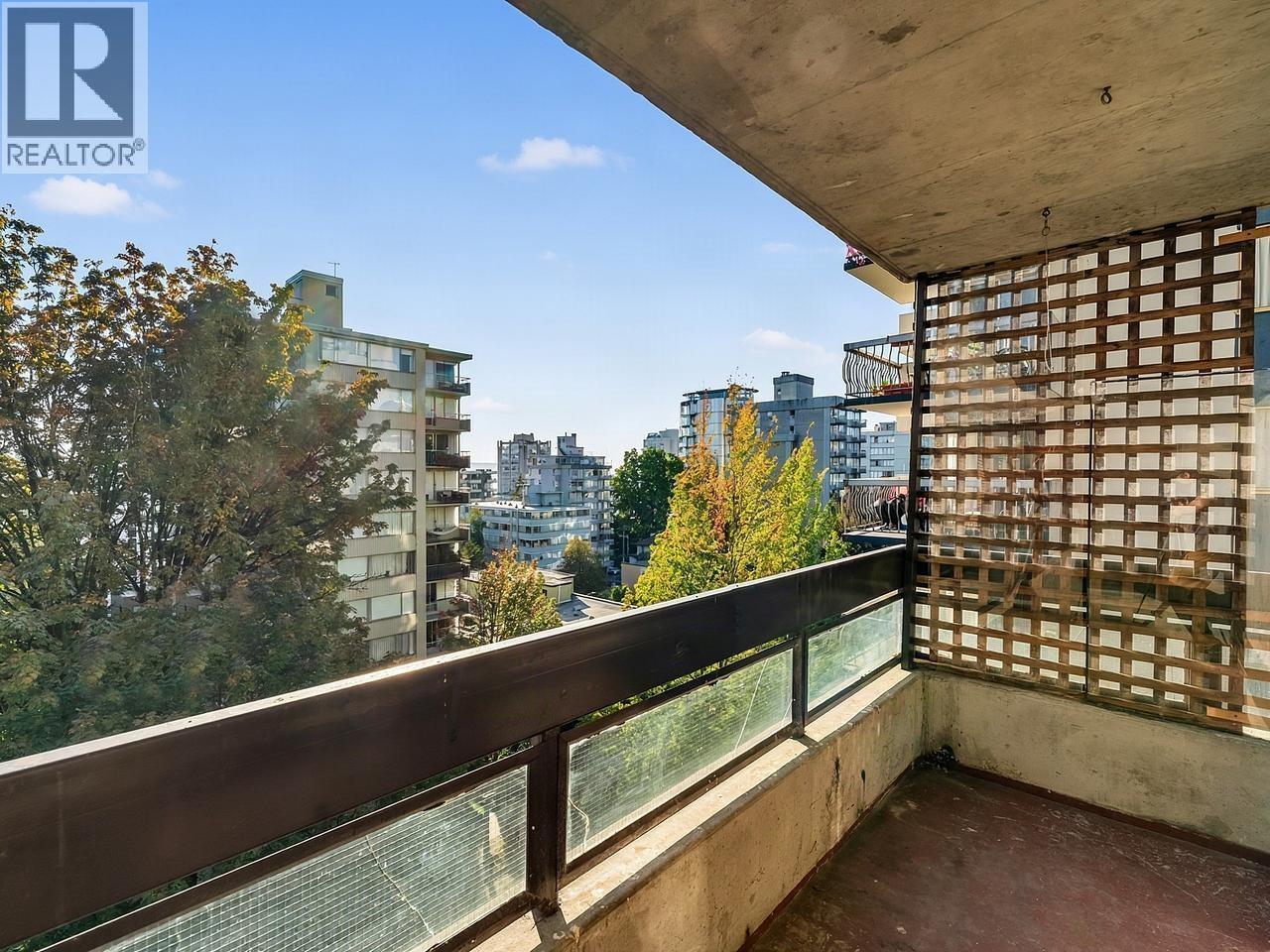 2 Bed, 2 Bath Apartment for Sale in Vancouver – 701 1165 BURNABY STREET, Vancouver – MLS# R3167460 - Image 10