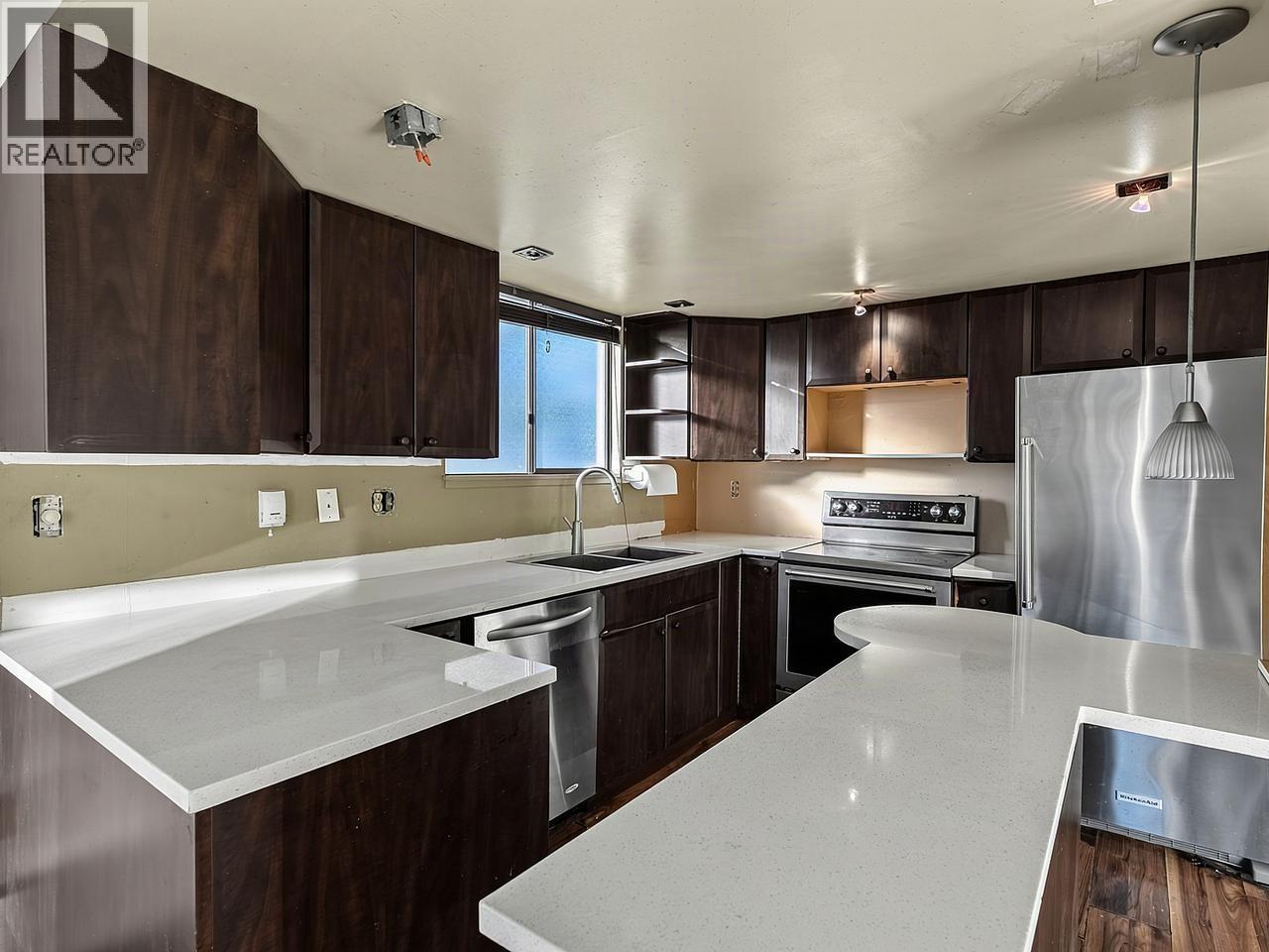 2 Bed, 2 Bath Apartment for Sale in Vancouver – 701 1165 BURNABY STREET, Vancouver – MLS# R3167460 - Image 5