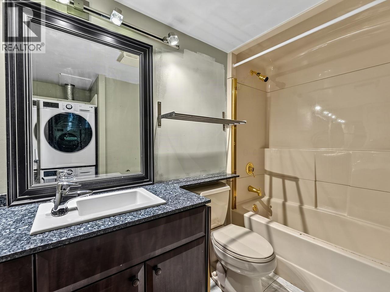 2 Bed, 2 Bath Apartment for Sale in Vancouver – 701 1165 BURNABY STREET, Vancouver – MLS# R3167460 - Image 9
