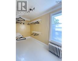 24 Queen Street, Bridgewater, NS B4V1P1 Photo 40