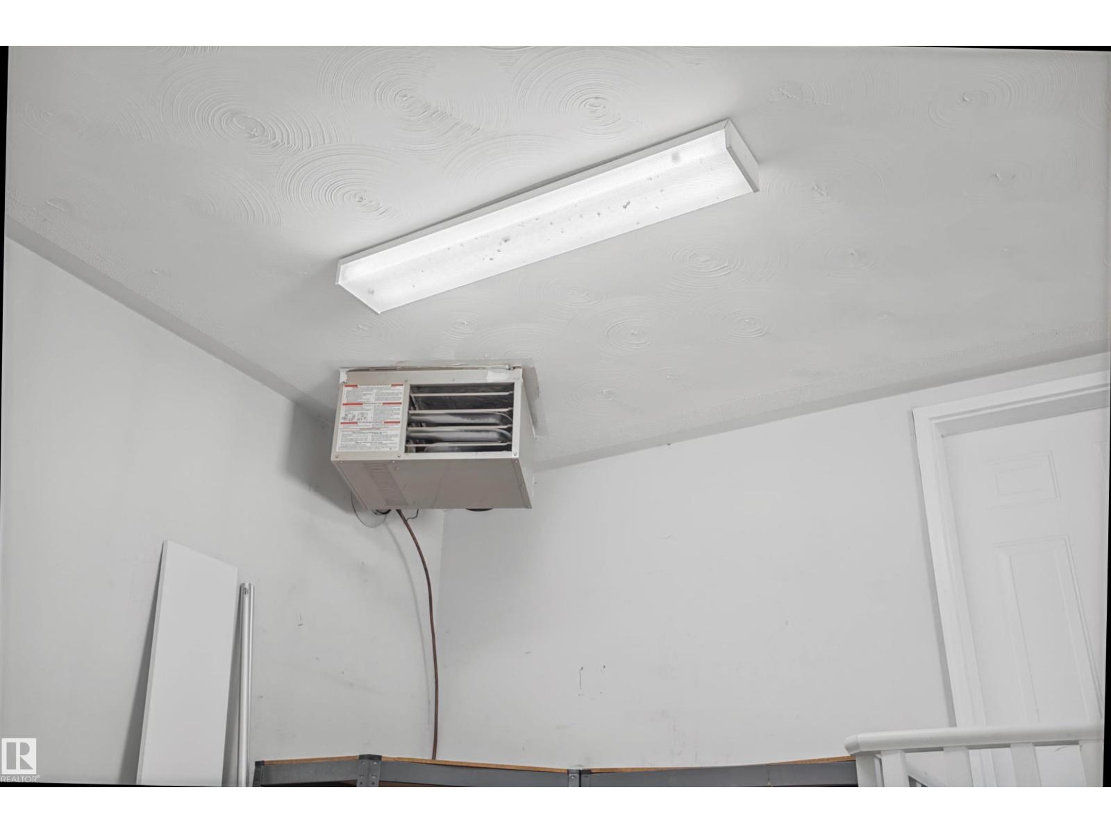 446 ORMSBY RD NW - Image 27
