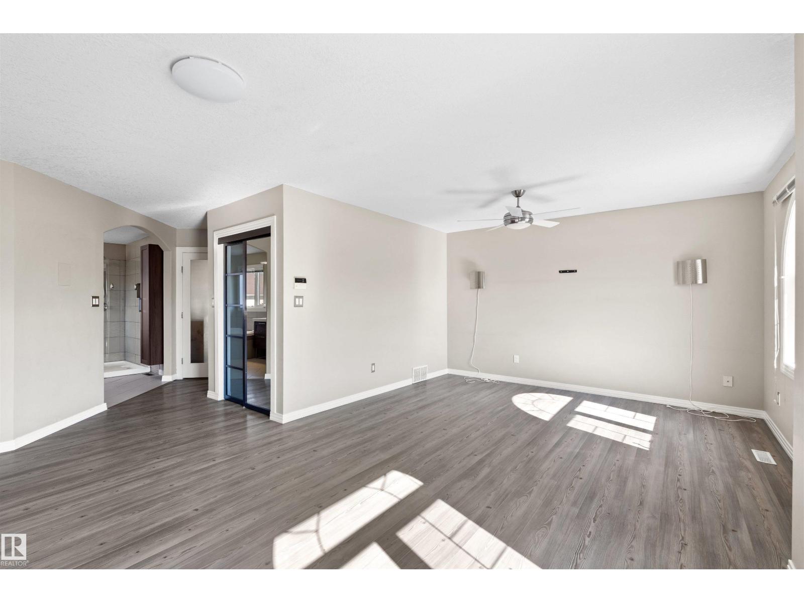 446 ORMSBY RD NW - 20
