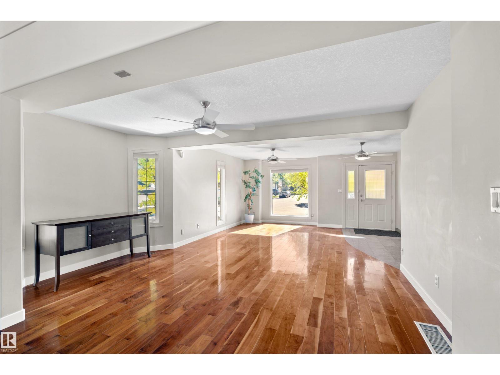 446 ORMSBY RD NW - 5