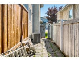 446 Ormsby Rd Nw, Edmonton, AB T5T6B1 Photo 37
