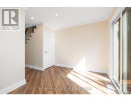 41 Hodgins Avenue, Georgina, ON L4P3N1 Photo 17