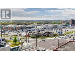 802 - 9201 Yonge Street, Richmond Hill, ON L4C6Z2 Photo 12