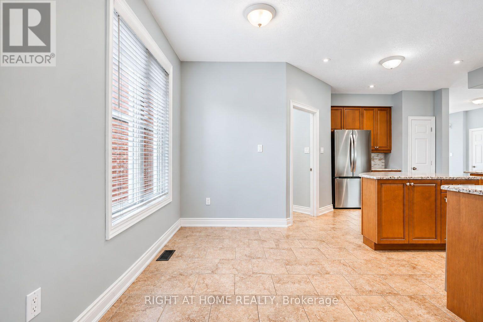 35 AUBURN COURT - Image 20