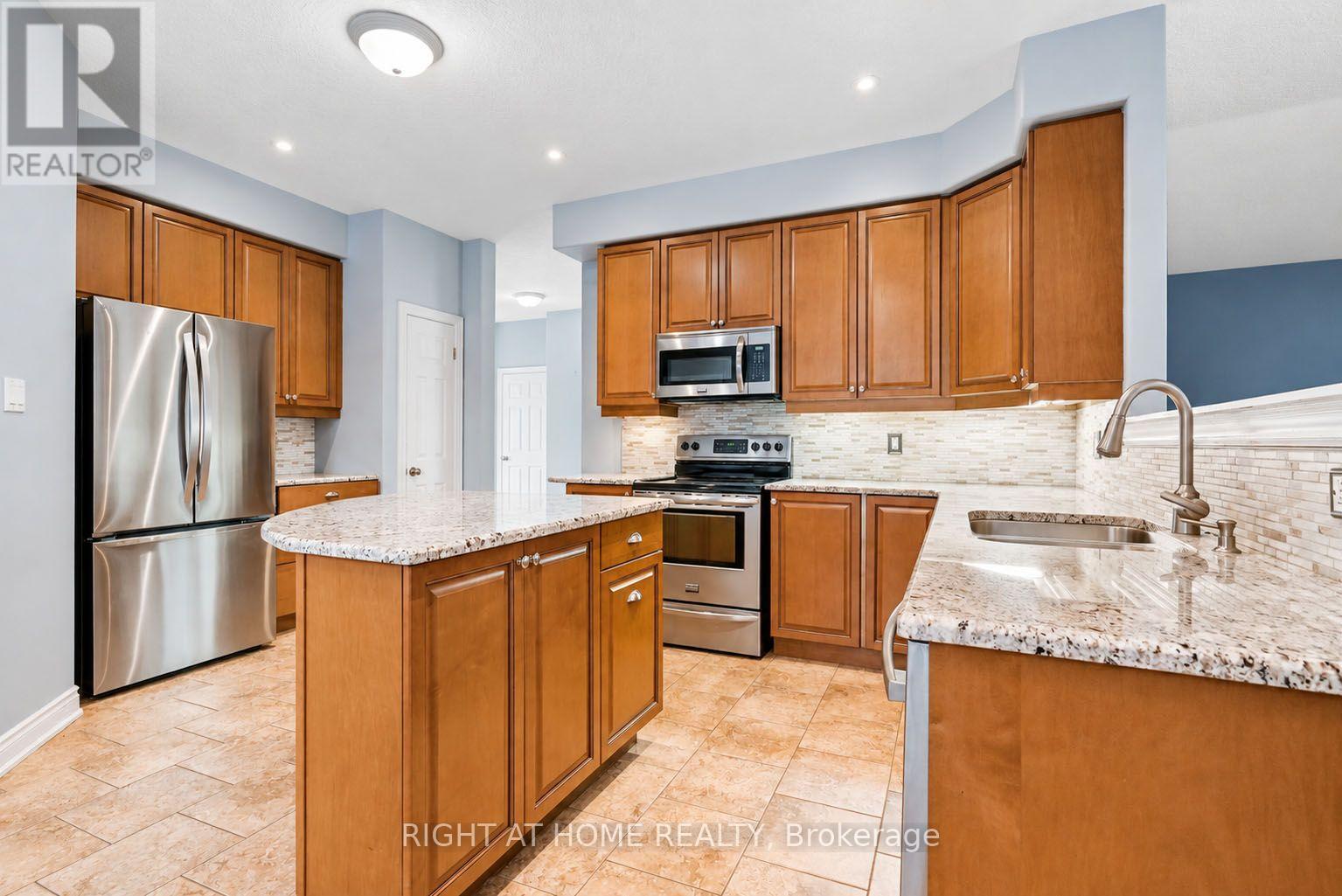 35 AUBURN COURT - 21