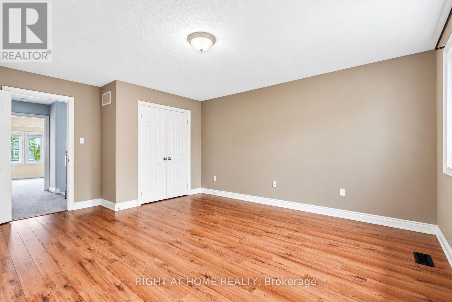 35 AUBURN COURT - Image 25