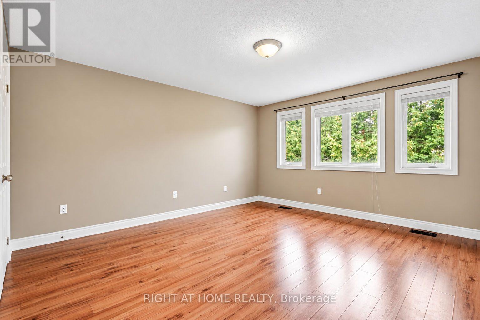 35 AUBURN COURT - Image 27