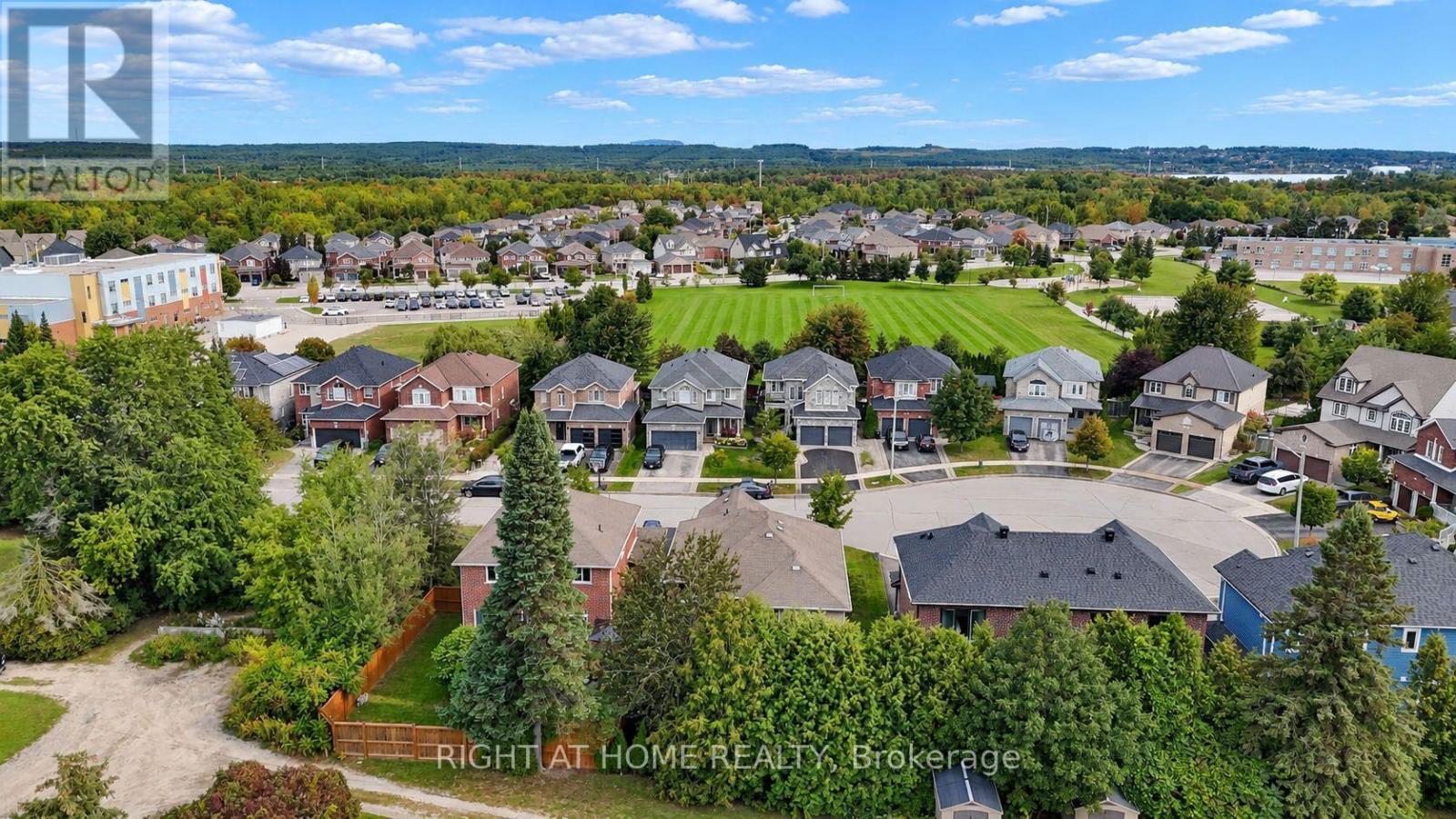 35 AUBURN COURT - 46