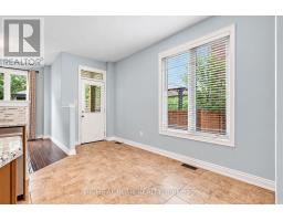 35 Auburn Court, Barrie, ON L4N6G9 Photo 12