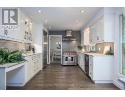 9 Oakridge Drive, Barrie, ON L4N5N6 Photo 13