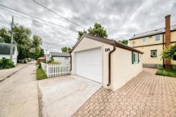1205 Ashburn Street, Winnipeg, MB R3E2Y1 Photo 40