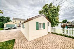1205 Ashburn Street, Winnipeg, MB R3E2Y1 Photo 33