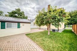1205 Ashburn Street, Winnipeg, MB R3E2Y1 Photo 38