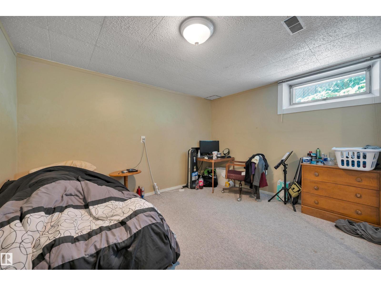 Photo 53