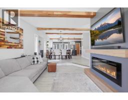 Living room - 2 Densmore Crescent, Red Deer, AB T4R2L8 Photo 7