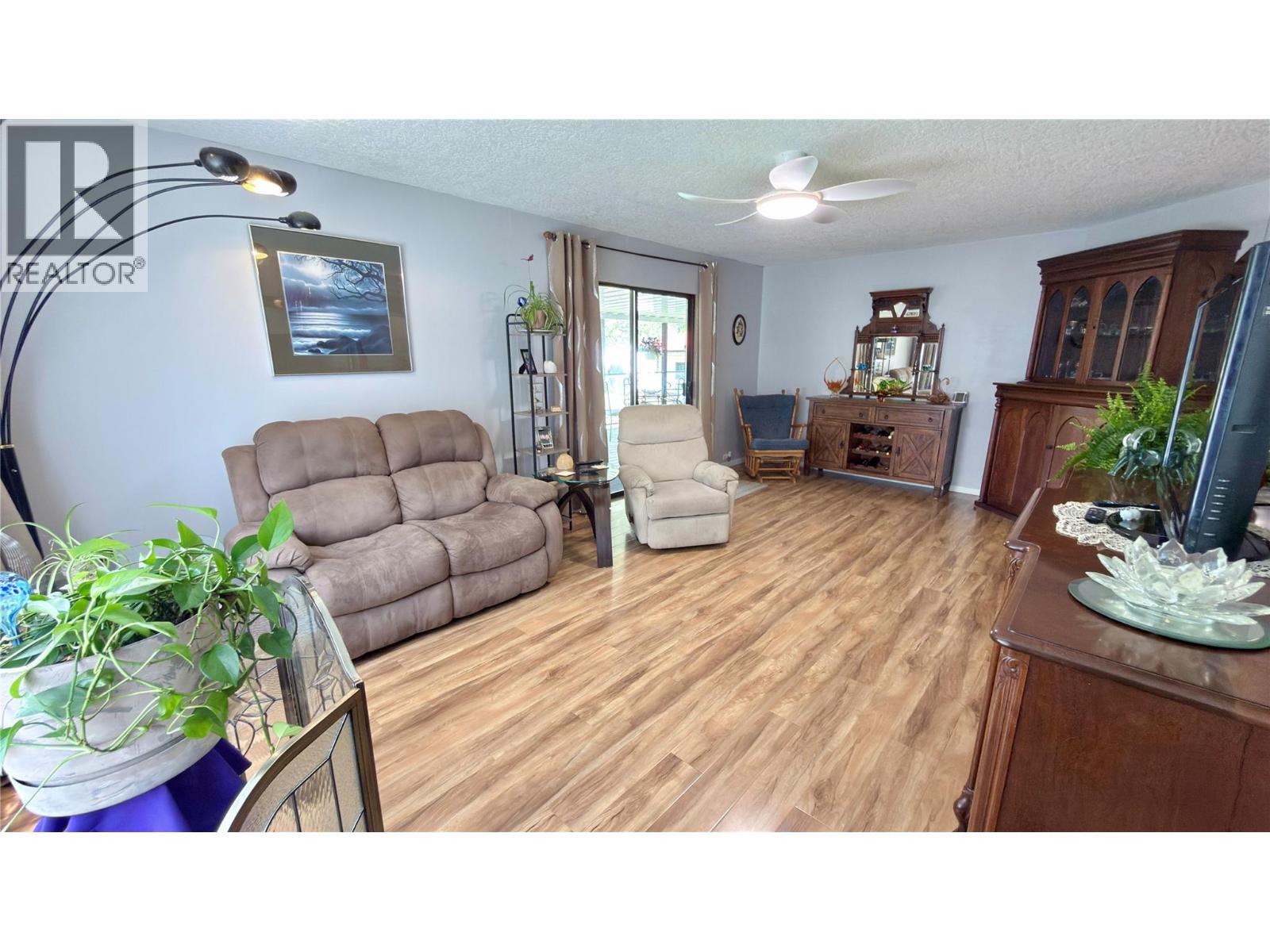 656 Strathmore Avenue - 9