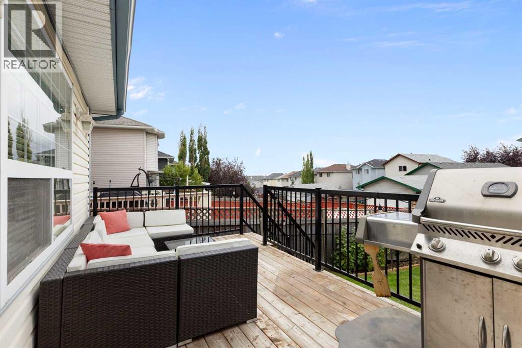 57 Arbour Stone Crescent NW - 24