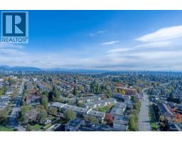 2408 7388 Kingsway, Burnaby, BC V3N0G9 Photo 9