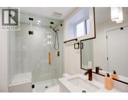 2026 E 32nd Avenue, Vancouver, BC V5N3B8 Photo 21
