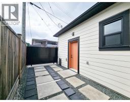 2026 E 32nd Avenue, Vancouver, BC V5N3B8 Photo 36